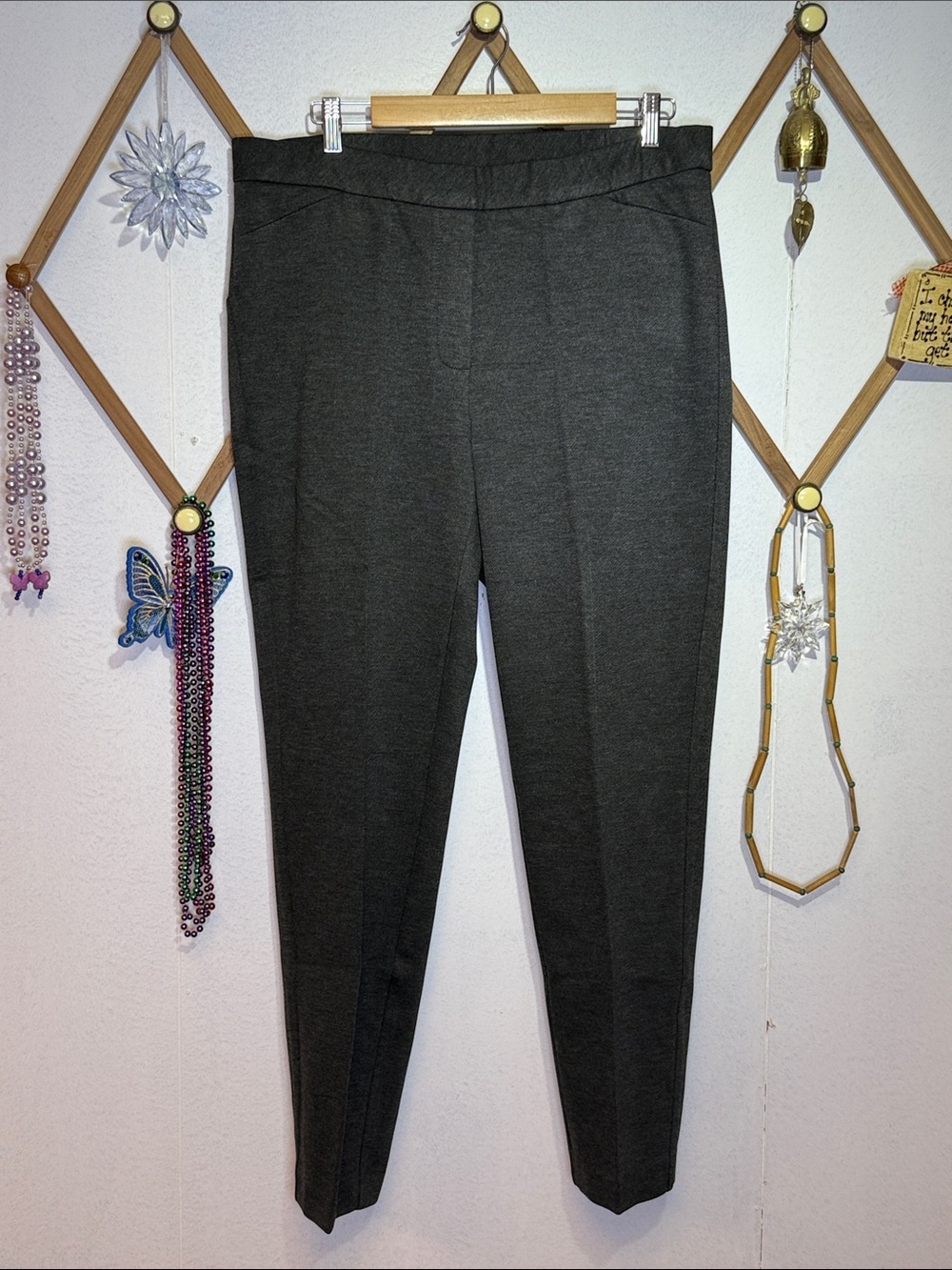 J. Jill Slim Tapered Ankle Pants in Charcoal